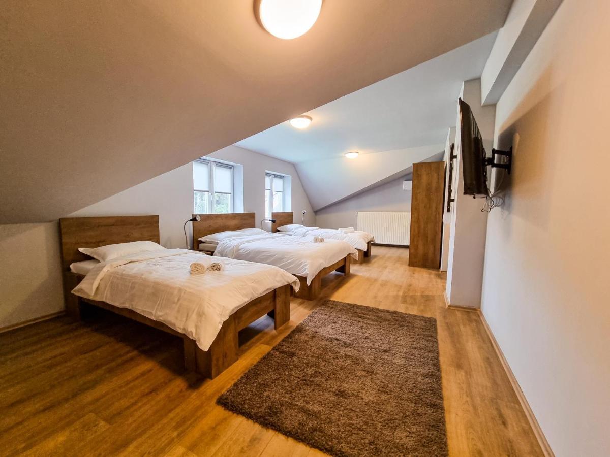 Xxl Rooms Osijek Exteriér fotografie