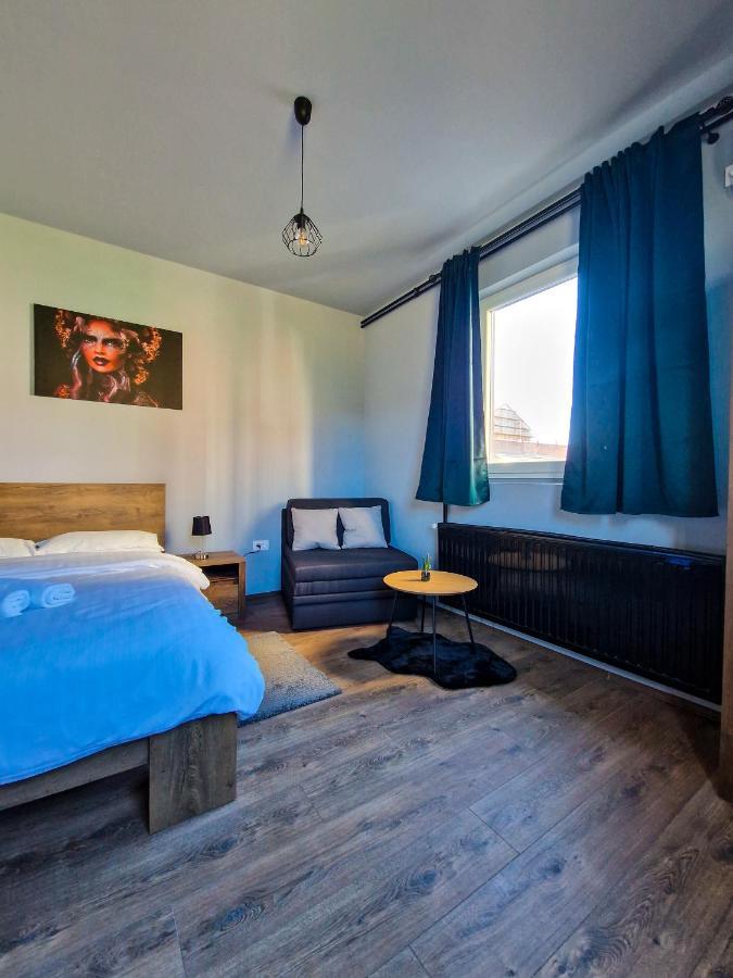 Xxl Rooms Osijek Exteriér fotografie